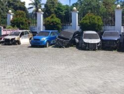 Miris! Puluhan Kendaraan Dinas di Halaman Bupati SBB Dibobol, Alat dan Bagian Utamanya Dicuri